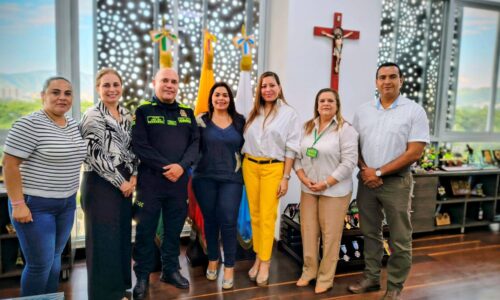 Reunión de seguridad en el comando de policía de Santa Marta